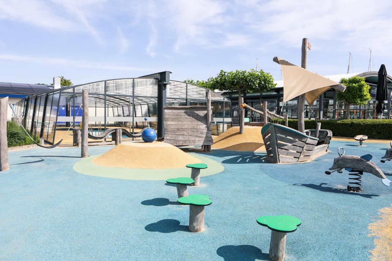 Chalet Op 5* Camping De Paardekreek 科特海讷 外观 照片